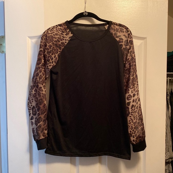 Long sleeve black shirt, sheer cheetah sleeves - Picture 1 of 1
